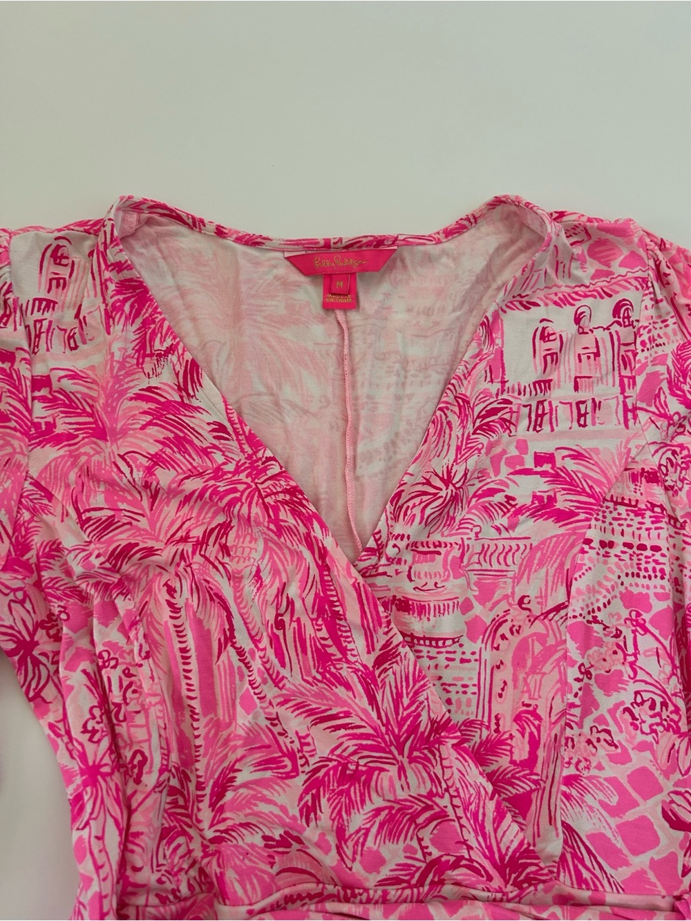 Lilly Pulitzer Chace Print Faux Wrap Dress
Resort
Palm Beach Paradise
Vacation
M - Picture 6 of 13
